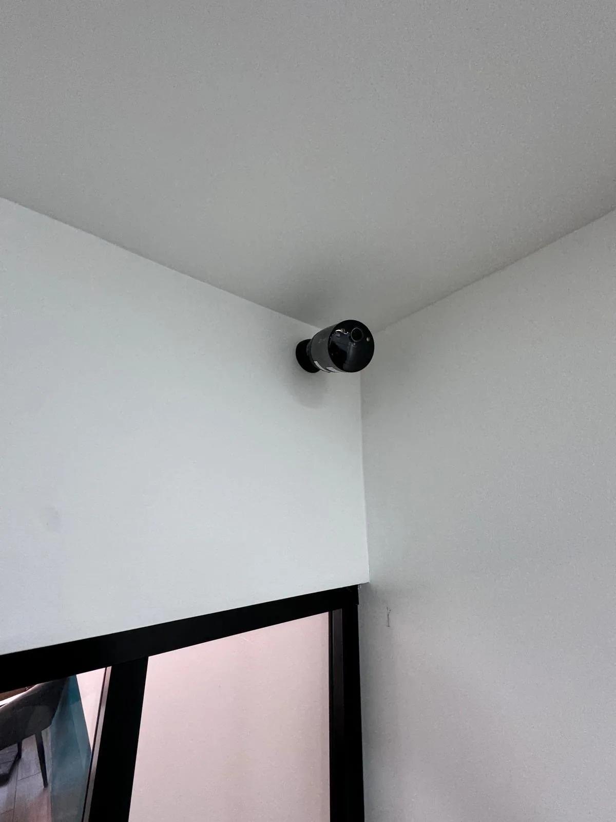 Caméra de surveillance